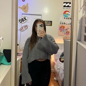 Forever 21 Cropped Sweater